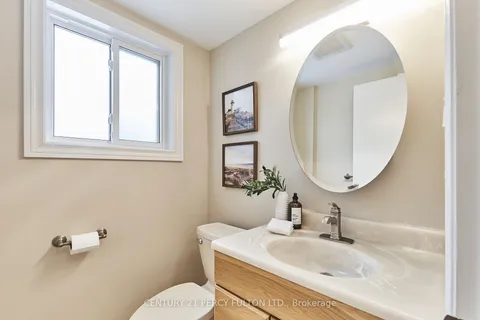 1509 Oberon Crt, Pickering, ON L1V 4V4