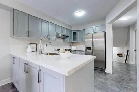 193 Bottrell St, Clarington, ON L1C 5M9