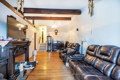 1281 Haller Ave, Pickering, ON L1W 1H7