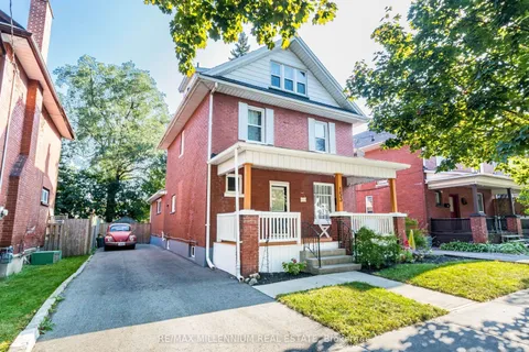 153 Elgin St, Oshawa, ON L1G 1T4