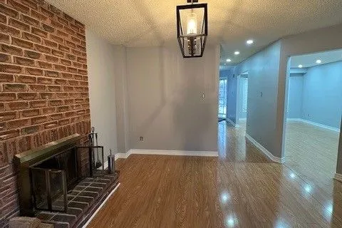 49 Halfmoon Square, Toronto, ON M1C 3V4