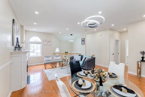 1073 Mountview Dr, Oshawa, ON L1K 2L3