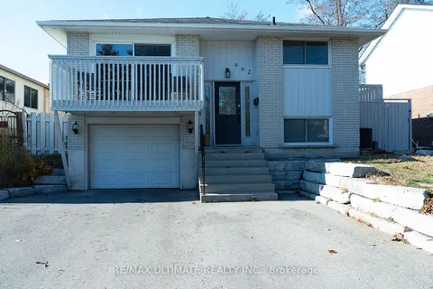 962 Central Park Blvd, Oshawa, ON L1G 6P2