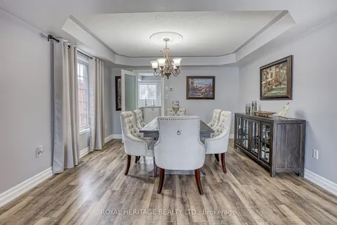 1563 Spencely Dr, Oshawa, ON L1K 0A7