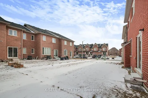 659 Fleetwood Dr, Oshawa, ON L1K 2V7