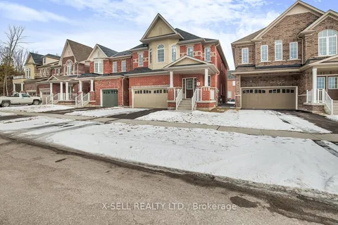 659 Fleetwood Dr, Oshawa, ON L1K 2V7