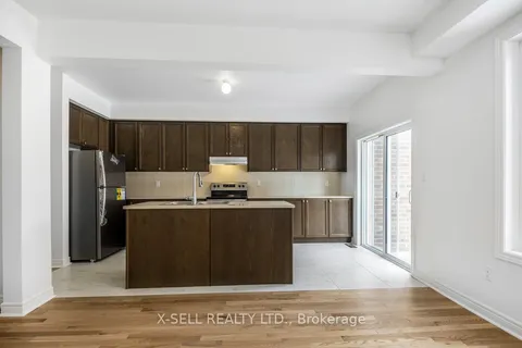 1196 Jim Brewster Circ, Oshawa, ON L1K 1A5