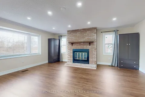 141 PONYMEADOW Terr, Toronto, ON M1C 4K6