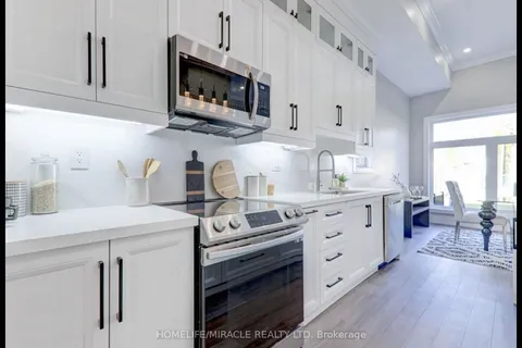 167 August Ave, Toronto, ON M1L 3N3