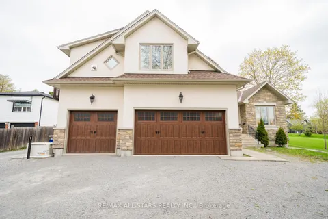 5023 Franklin Street, Pickering, ON L1Y 1B4