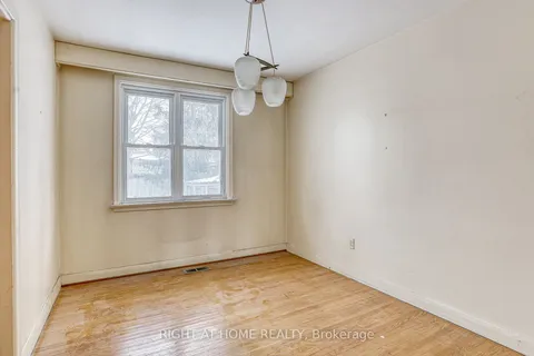 219 Warden Wilson Ave, Whitby, ON L1N 5L2