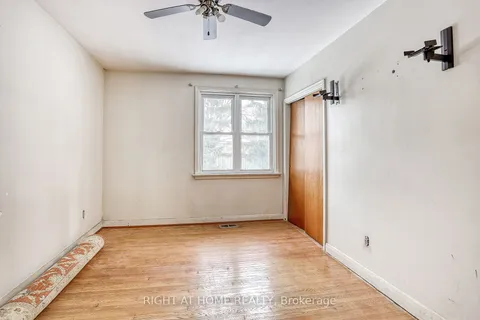 219 Warden Wilson Ave, Whitby, ON L1N 5L2