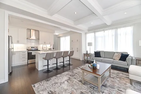 98 Dorian Dr, Whitby, ON L1P 0C8