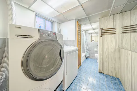 63 Midland Avenue, Toronto, ON M1N 3Z8