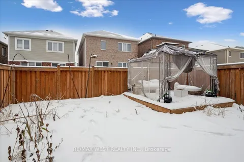 120 Westfield Dr, Whitby, ON L1P 0G1