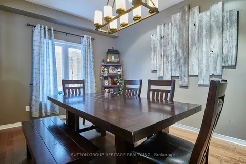 86 Edwin Carr St, Clarington, ON L1C 0R4