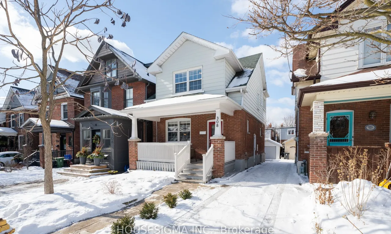 308 Kingswood Rd, Toronto, ON M4E 3N9