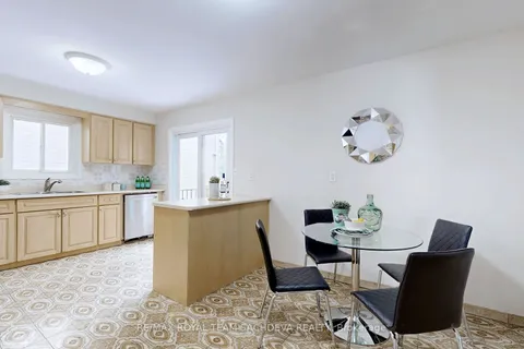 35 Orchard Park Dr, Toronto, ON M1E 3T6