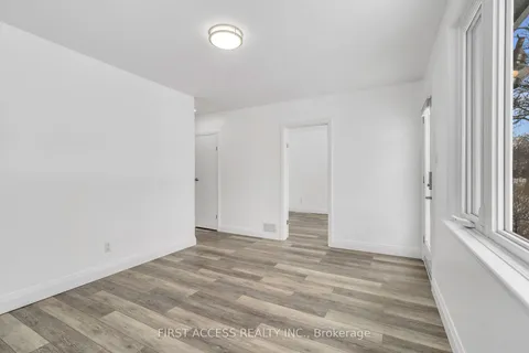 822 Douglas St, Oshawa, ON L1H 5C9