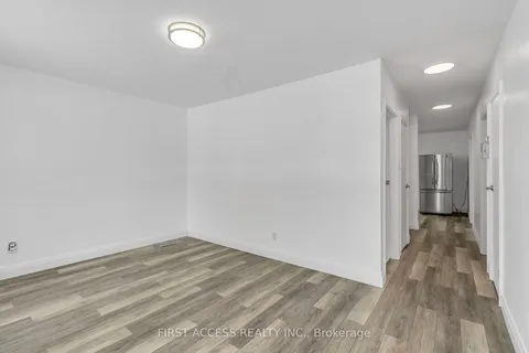 822 Douglas St, Oshawa, ON L1H 5C9