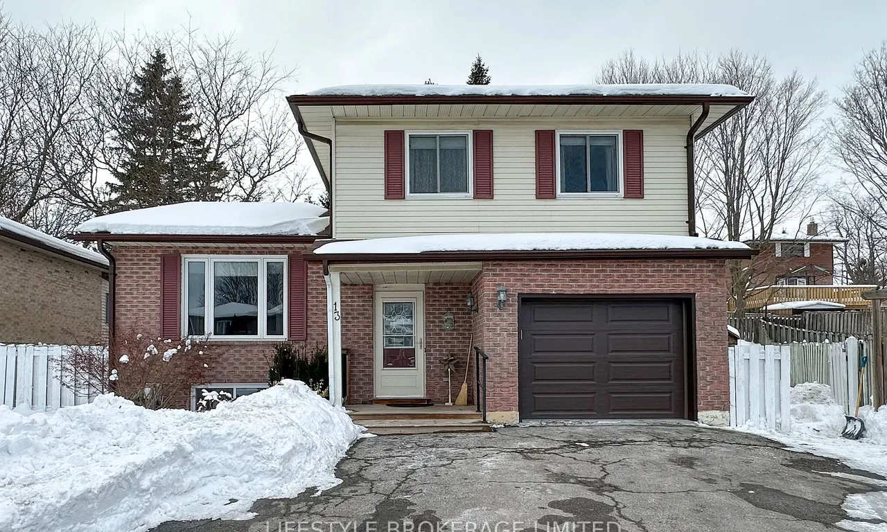 13 Applewood Cres, Scugog, ON L9L 1G7
