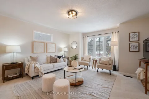 1247 King St, Oshawa, ON L1H 1J2