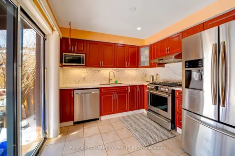 110 Mcsweeney Cres, Ajax, ON L1T 4G3