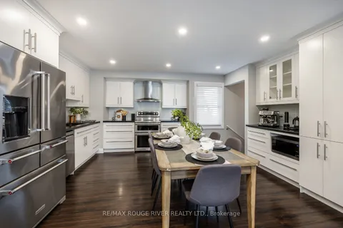 90 Cayuga Ave, Oshawa, ON L1G 3X7