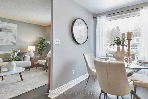 790 Wesley Dr, Oshawa, ON L1H 7X7