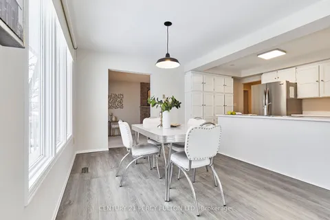 111 FOXHUNT Tr, Clarington, ON L1E 1E1