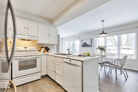 111 FOXHUNT Tr, Clarington, ON L1E 1E1