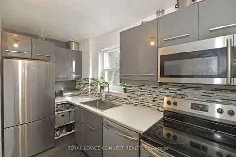 111 Chestnut Cres, Toronto, ON M1L 1Y6