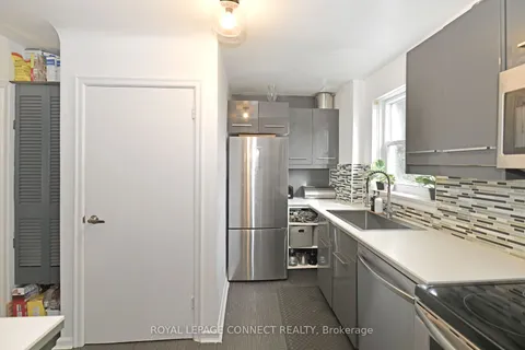 111 Chestnut Cres, Toronto, ON M1L 1Y6