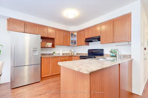 88 Donlevy Cres, Whitby, ON L1R 0C1