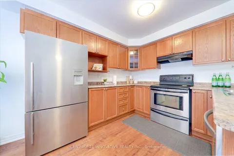 88 Donlevy Cres, Whitby, ON L1R 0C1