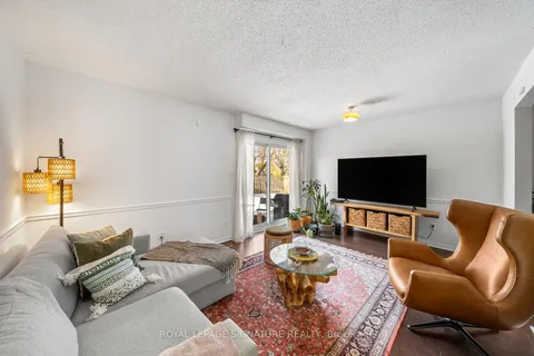 2 Stephen Ave, Clarington, ON L1E 1Z2