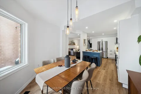 64 Zachary Pl, Whitby, ON L1M 1E1