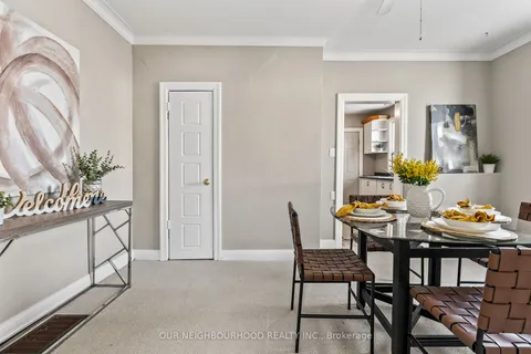 68 Second Ave, Oshawa, ON L1H 3A3