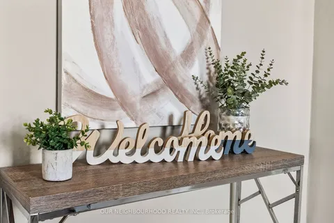 68 Second Ave, Oshawa, ON L1H 3A3