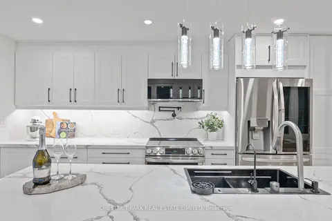 152 Barrington Ave, Toronto, ON M4C 4Z2