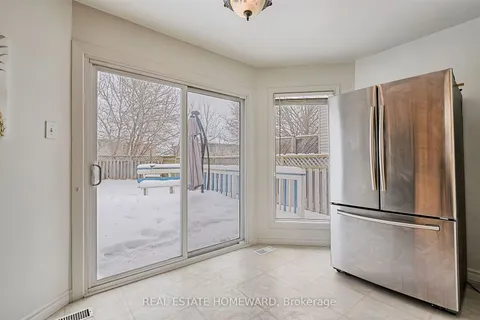 562 Cobblehill Dr, Oshawa, ON L1K 1R4
