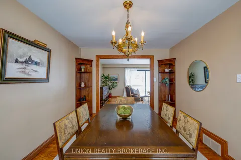 37 Fallingbrook Dr, Toronto, ON M1N 1B5