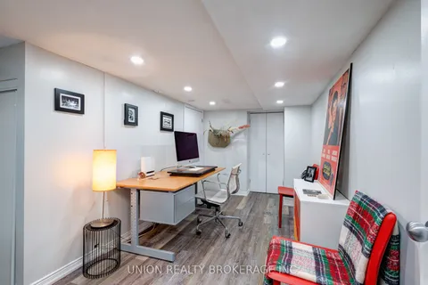 101 Swanwick Ave, Toronto, ON M4E 1Z8