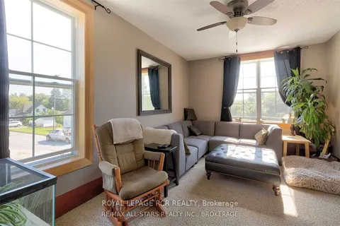102 River Street, Scugog, ON L0C 1G0
