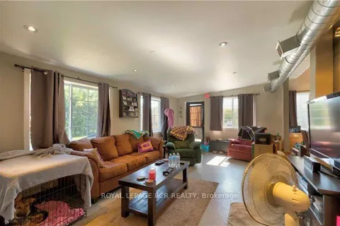 102 River Street, Scugog, ON L0C 1G0