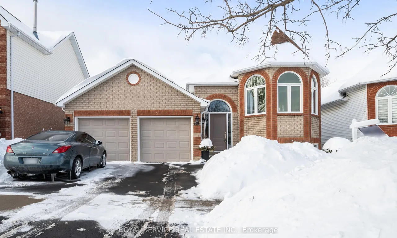 100 Freeland Ave, Clarington, ON L1C 4V6