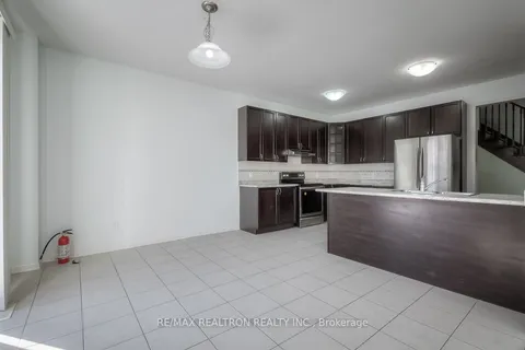167 Presidial Avenue, Oshawa, ON L1L 0H1