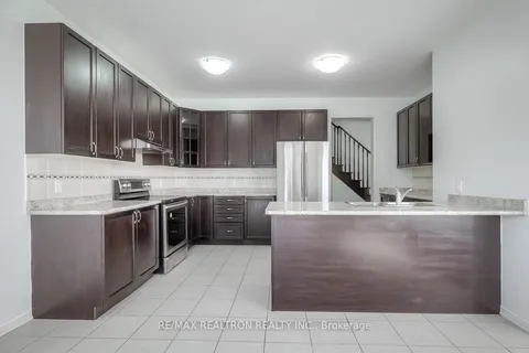 167 Presidial Avenue, Oshawa, ON L1L 0H1
