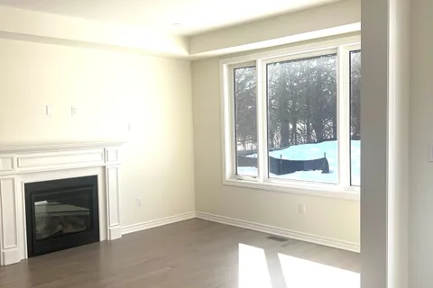 6 Forestlane Way, Scugog, ON L9L 0B2