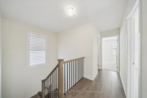 144 Vanier Street, Whitby, ON L1R 0N3